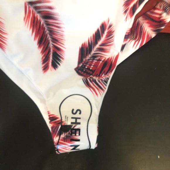 Lot of 2 - Brand new never worn SHEIN bikinis SZ S - Picture 7 of 7